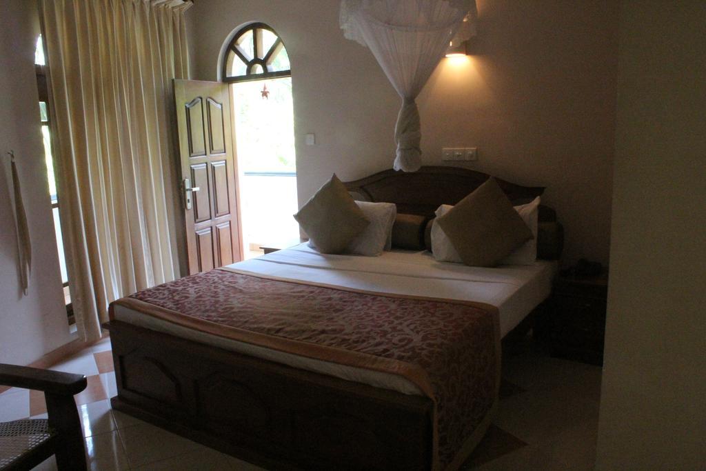 Hotel Bentota Village Buitenkant foto