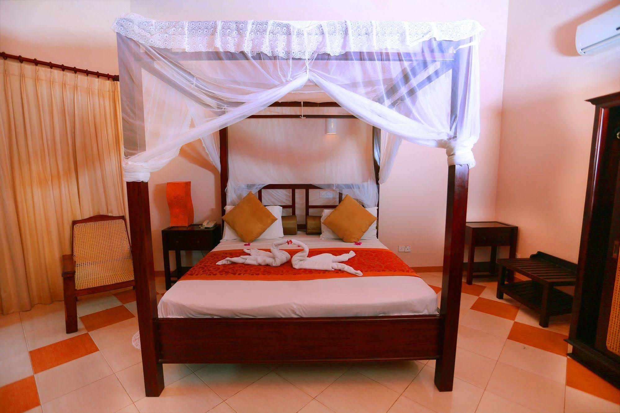 Hotel Bentota Village Buitenkant foto