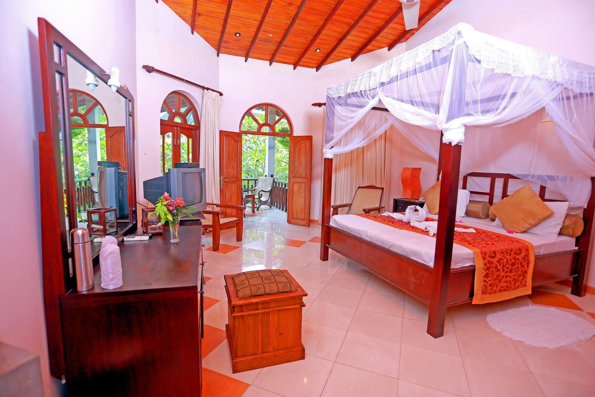 Hotel Bentota Village Buitenkant foto