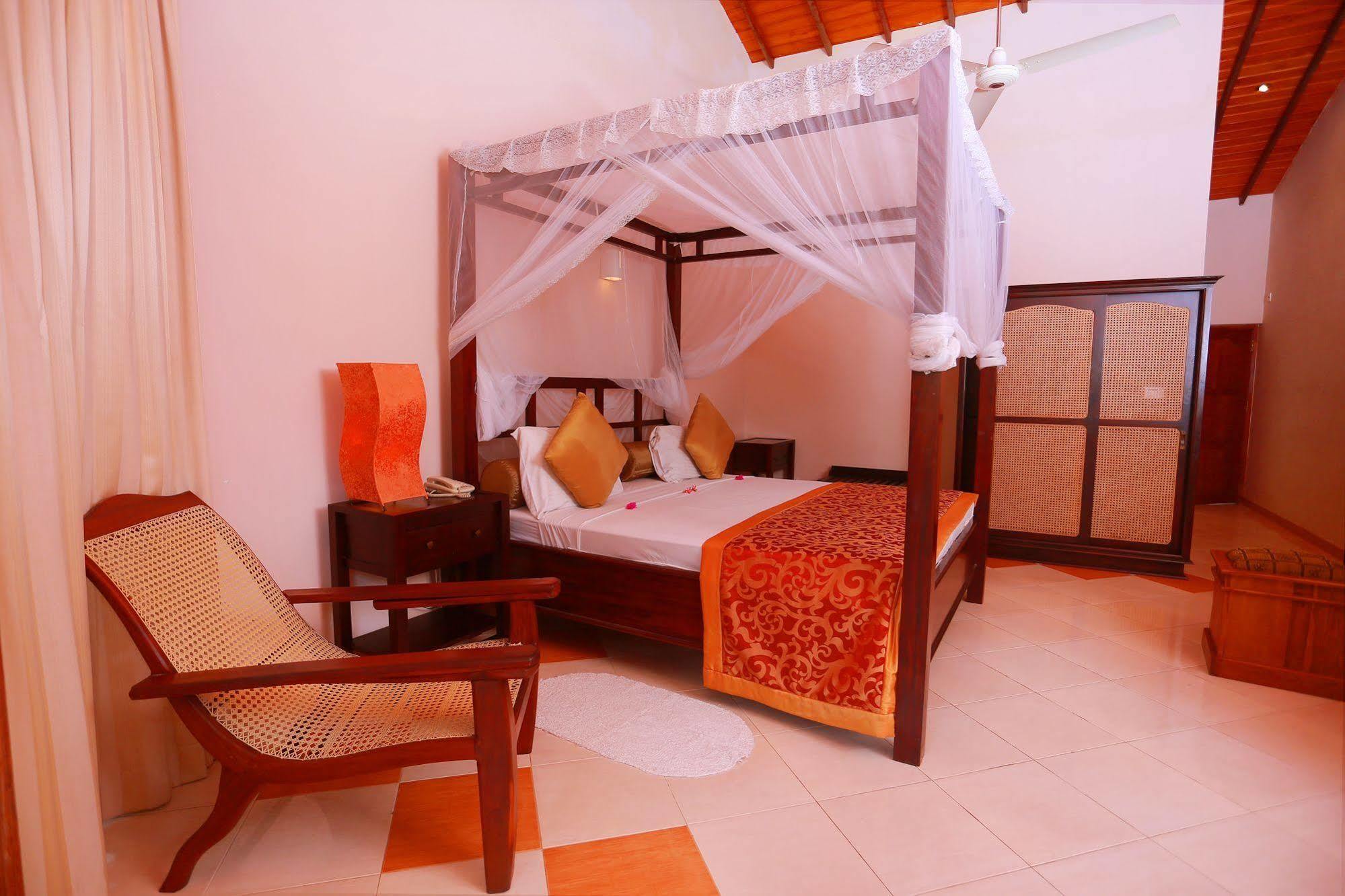 Hotel Bentota Village Buitenkant foto
